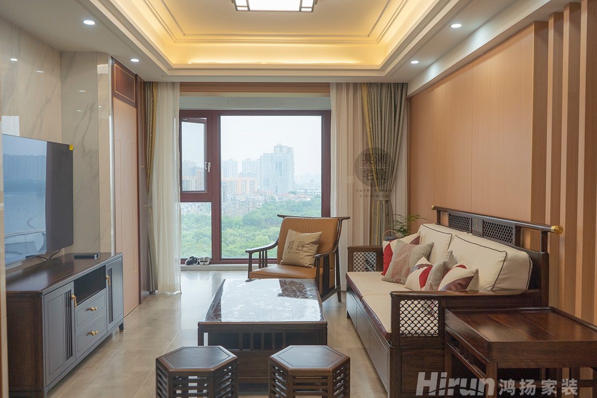 翡翠一品120㎡復(fù)合寫意三居室 裝修案例實景圖-1