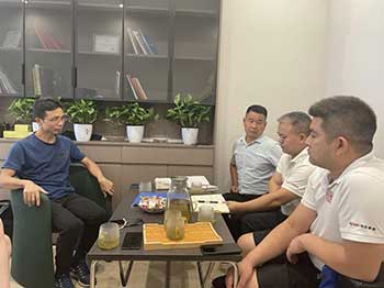 傾聽一線，施工、驗(yàn)收高標(biāo)準(zhǔn)聚力榜樣力量