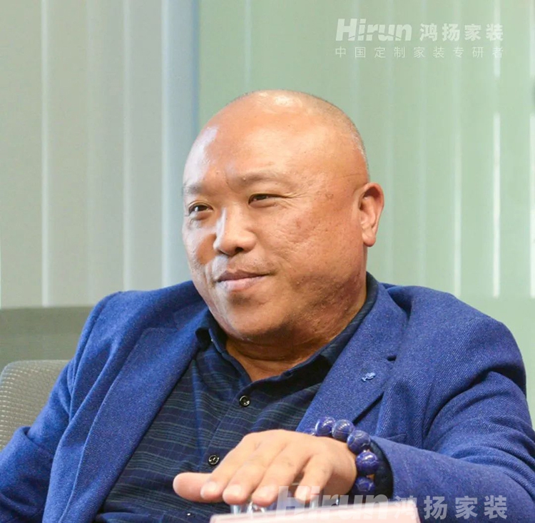 逆勢(shì)增長(zhǎng)、破浪領(lǐng)航！政協(xié)副主席彭繼球盛贊鴻揚(yáng)家裝